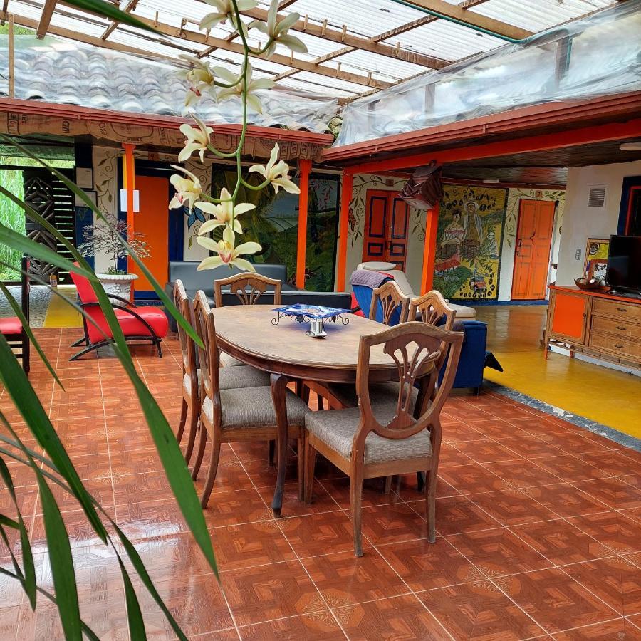 Hostal La Pijarana Salento Extérieur photo